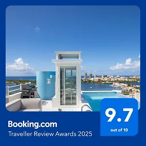 https://serenity-penthouse.comcaribbean.com